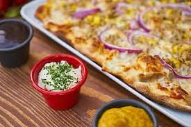 Cheese Garlic Naan with Cheesy Dip