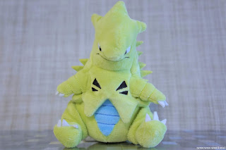 バンギラス ぬいぐるみ Tyranitar plush