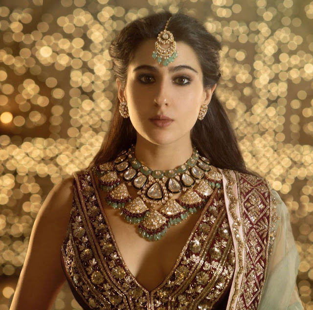 Sara Ali Khan in Polki Jadau Choker