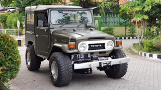 Dijual cepat...Toyota FJ40 Kanvas 4x4"77 Bensin mesin 2F.