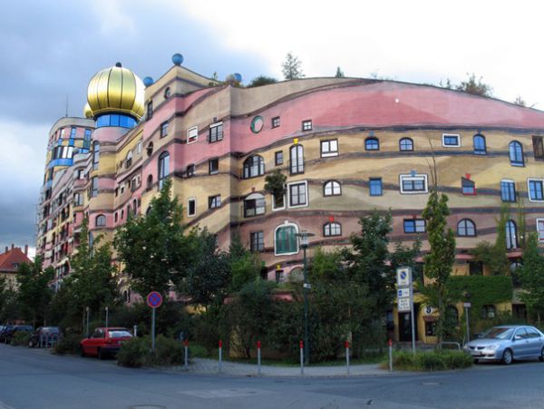 Hutan Spiral - Bangunan Hundertwasser (Darmstadt, Jerman)