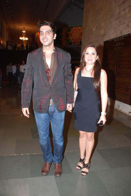 Abhishek Bachchan and Aishwarya Rai Bachchan at Dr Batras Health Awards  Photos leaked images