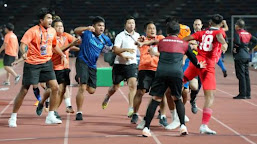 Adu Jotos Warnai Laga Timnas Indonesia U-22 vs Thailand U- 22