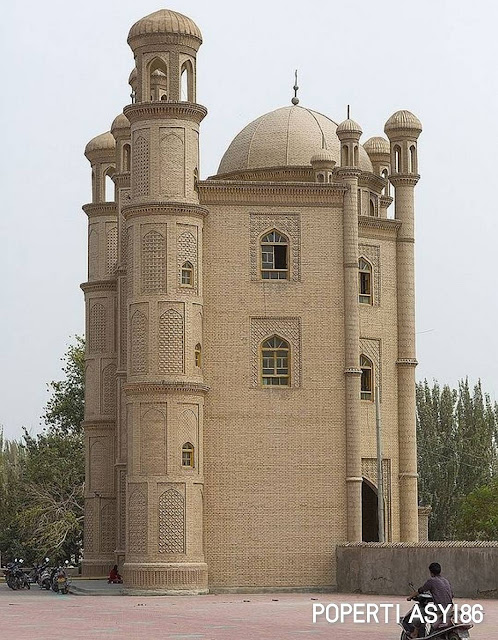 Keriya-Uighur-mosque-in-china