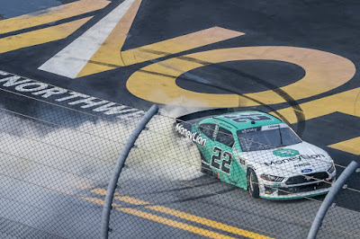 Austin Cindric #Wins / #22 MoneyLion Ford Mustang #NASCAR