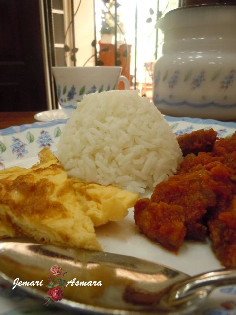 JeMaRi AsMaRa: Nasi Lemak Sambal Daging Tetel