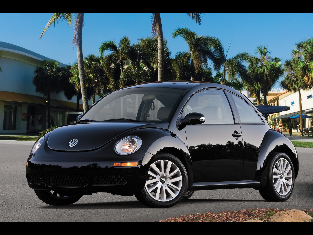 Indonesia cars: Volkswagen New Beetle comes another year in Indonesia 