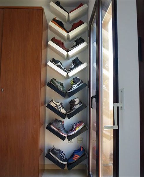 narrow shoe storage