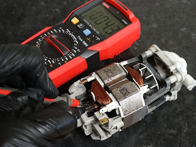 Testing Triton shower safeguard low pressure shower pump motor testing fault finding T90xr T150z