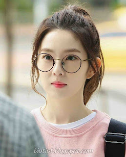 Irene of Red Velvet Cute Photos with Round Glasses