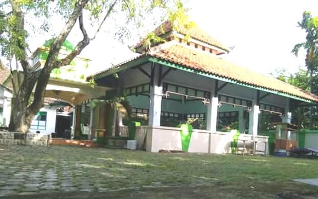 makam wali Gembyang