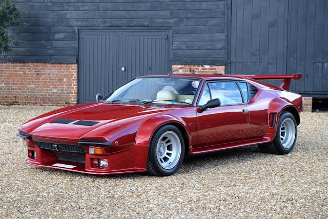 1984 De Tomaso Pantera GT5