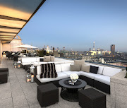 The ME Hotel at London by Foster and Partners. (me hotel )