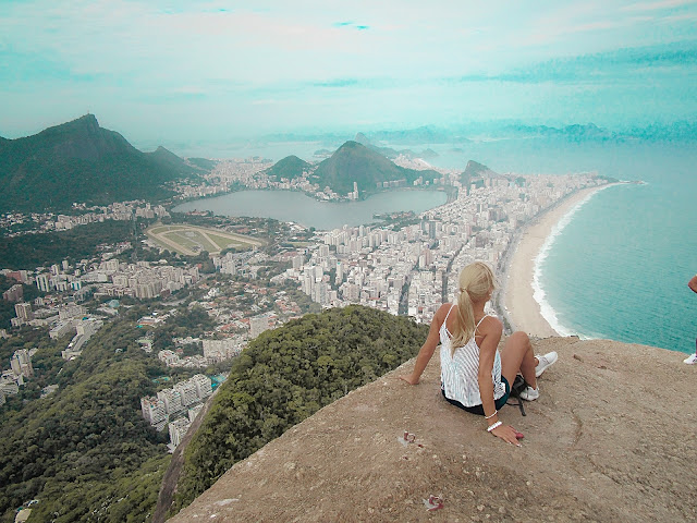 viagens-baratas-rio-de-janeiro-morro-dois-irmaos