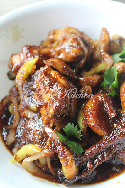 Ayam Masak Kicap Pedas Yang Sedap - Azie Kitchen