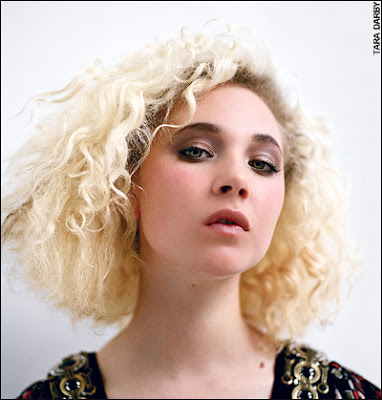  reminded Screenterrier of the wonder that is Juno Temple represented by 