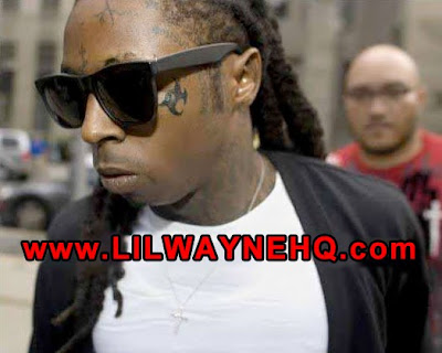 Friday 2 October 2009 Lil' Wayne Gets Tattoo 