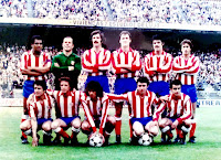 CLUB ATLÉTICO DE MADRID. Temporada 1979-80. Luis Pereira, Reina, Arteche, Ruiz, Leal y Sierra. Guzmán, Dirceu, Rubén Cano, Rubio y Quique Ramos. CLUB ATLÉTICO DE MADRID 0 🆚 U. D. SALAMANCA 1 Domingo 11/05/1980. Campeonato de Liga de 1ª División, jornada 33. Madrid, estadio Vicente Calderón. GOLES: ⚽0-1: 73’, Teixidó.