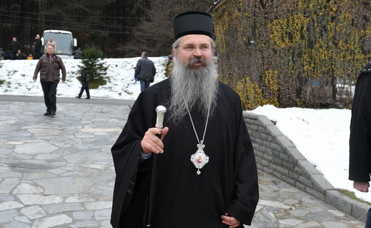 Владика Теодосије: Црква и држава заједнички се боре за боље образовање на Косову и Метохији