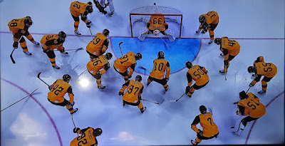 http://www.spiegel.de/fotostrecke/olympia-2018-das-sind-deutschlands-eishockey-helden-fotostrecke-158815.html