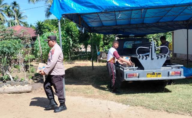 Jumat Berkah, Kapolsek Nurussalam Polres Aceh Timur Beri Bantuan untuk Keluarga Korban Laka Lantas