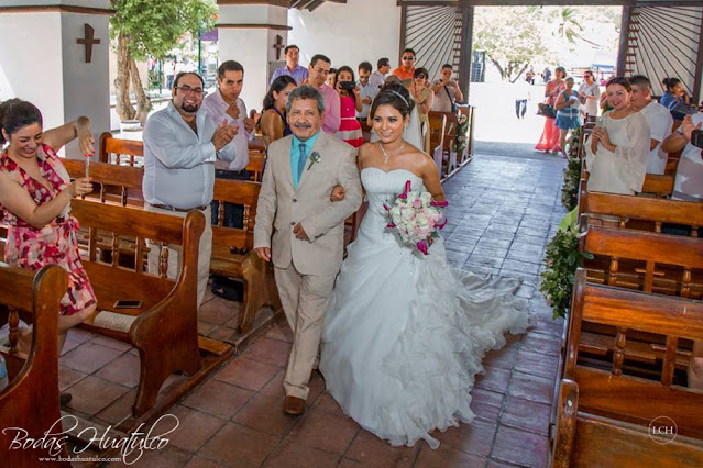 boda en playa, beach wedding, Oaxaca, México, Bodas Huatulco, Wedding Planner