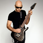 Joe Satriani (" Steve Vai: selama Joe Satriani tetap 
berkarya,saya akan tak akan hilang inspirasi")