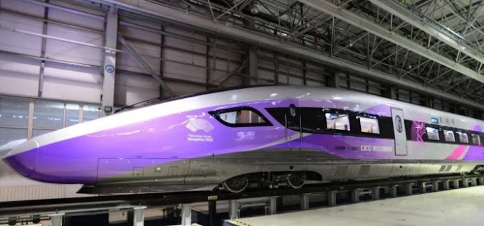 "China Unveils Bullet Train Designed for Hangzhou Asian Games"