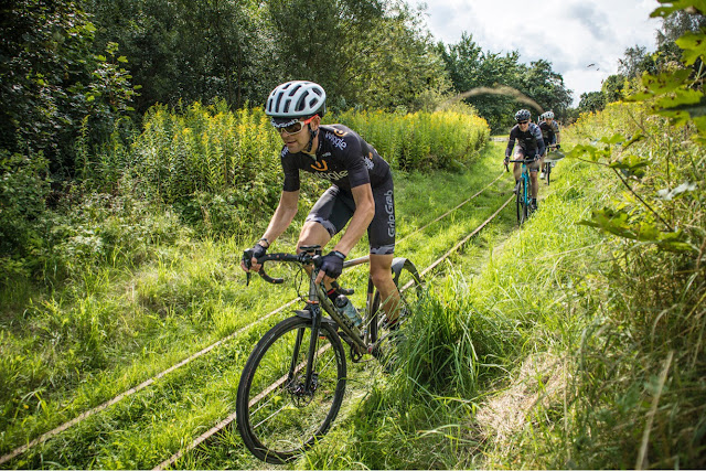 b was a unique and special Danish experience The Hansen's Cykelløb - Ice Cream, Gravel and Good Friends