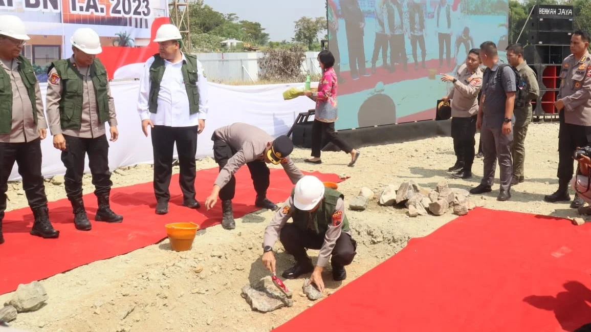 Groundbreaking RS Bhayangkara Tingkat IV Blora oleh Aslog Mabes Polri Irjend Pol. Argo Yuwono