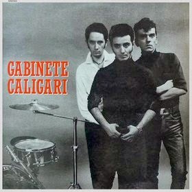 GABINETE CALIGARI - Cuatro rosas