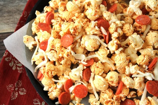 Pepperonie Pizza popcorn recipe