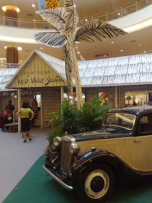 batik inspirations mid valley