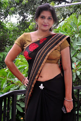 indian aunties hot pussy and their sexy boobs photo