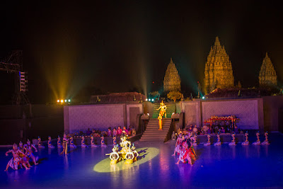 Pertunjukan Ramayana Ballet Prambanan