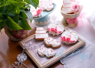 galletas de boda y bautizo con rosas modeladas