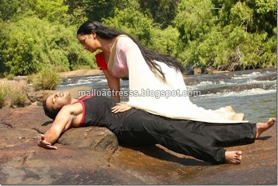 Kayam movie hot stills