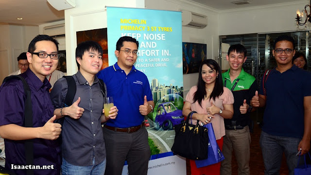 A group shot with the bloggers and Rian Aznani, Corporate Affairs Manager of Michelin Malaysia Sdn Bhd