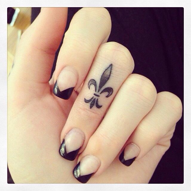 Incrível Dedo Tatuagem