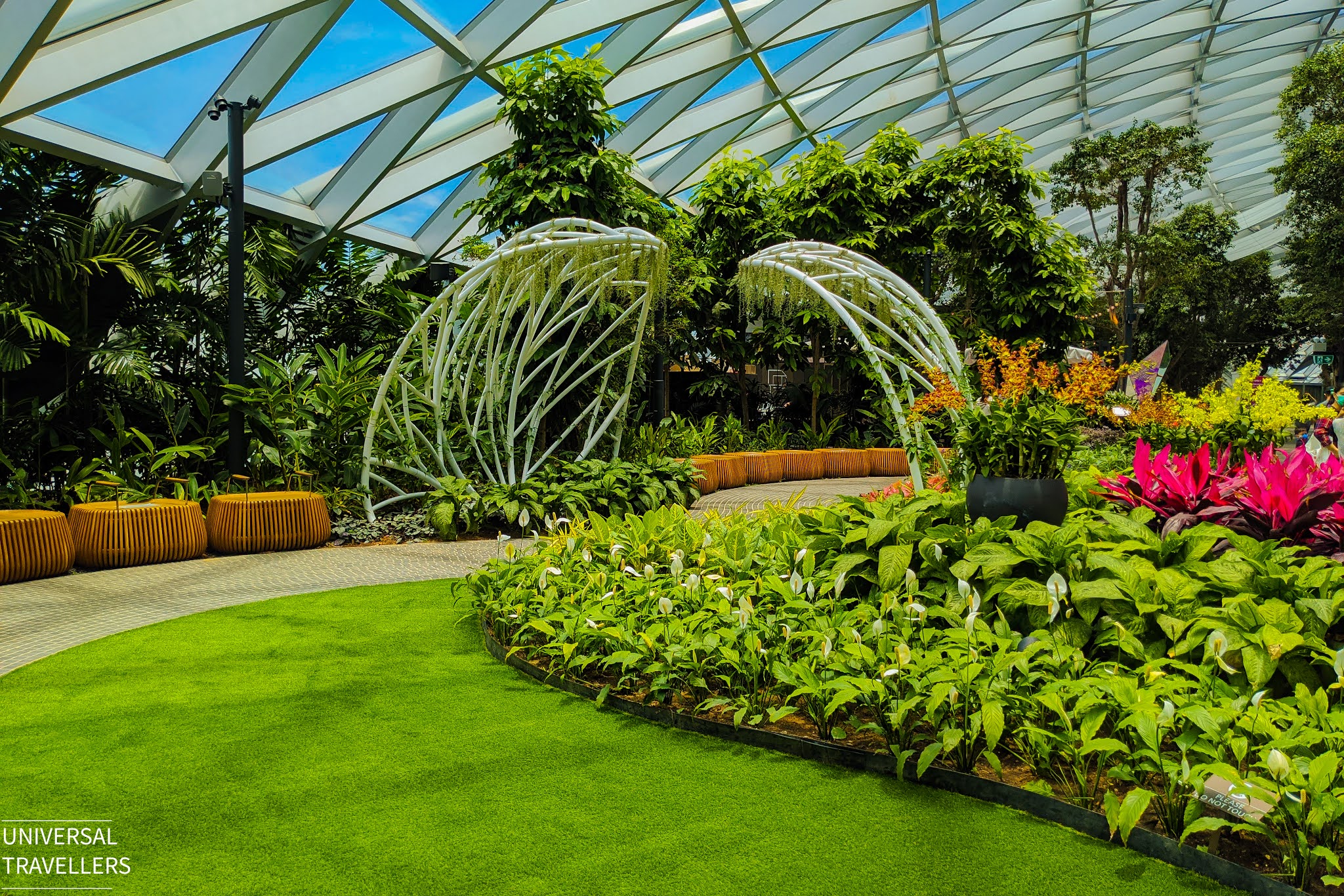 Petal Garden of Canopy Park located at the level 5 inside the Jewel Changi Airport