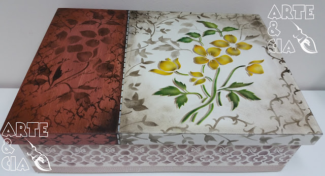Caixa de MDF com Stencil Duplo: Flor Amarela - Arte & Cia 4