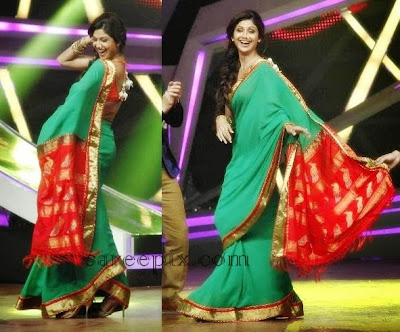 Shilpa shetty in green backless saree blouse