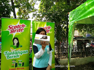 http://www.catatan-efi.com/2016/04/antangan-bersih-scotch-brite-di-pasar-sederhana-bandung.html