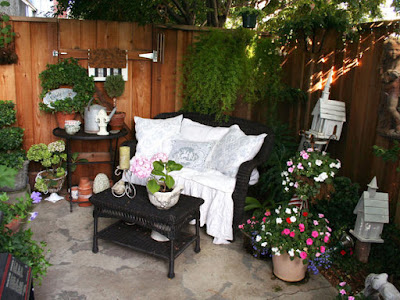 small space patio design, garden design idea, patio design idea; garden design idea; home yard design idea; bacyard design idea; bacyard patio design