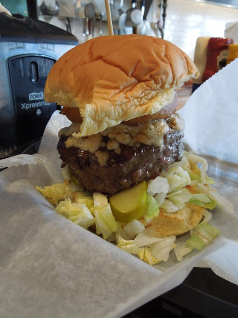 Black and Bleu burger