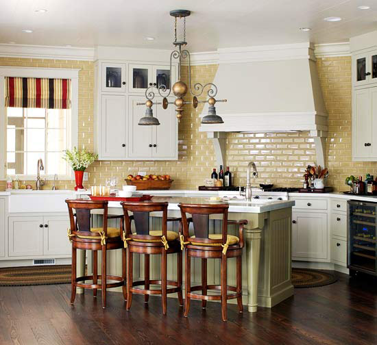 Traditional Kitchen  Design Ideas  2014 With Yellow  Color 