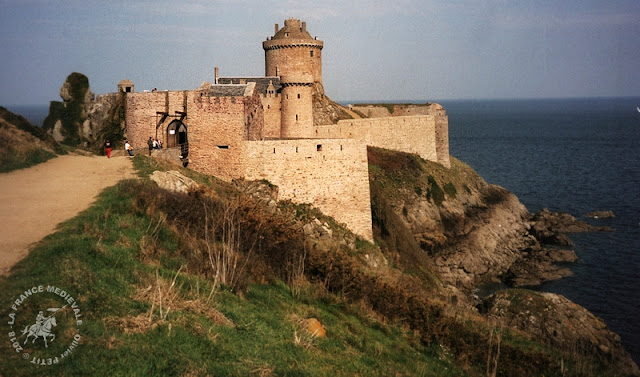 PLEVENON (22) - Château de Fort-la-Latte