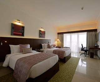 http://www.naveenhotels.com/gallery.php