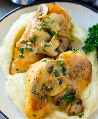 SLOW COOKER CHICKEN MARSALA