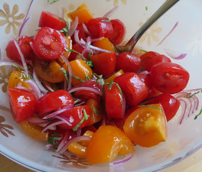 Tomato, Basil & Red Onion Salad